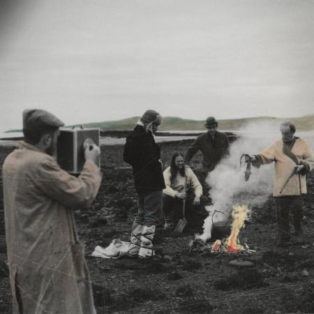 Cristina De Middel. Jan Mayen, 2015. Instalación. Dimensiones variables. Cortesía de Cristina De Middel / Magnum Photos
