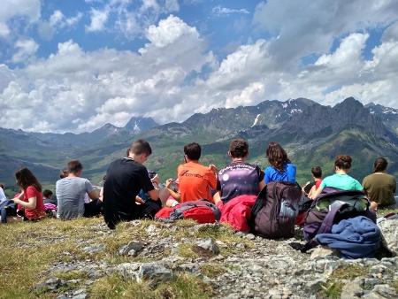 Imagen Programa de Actividades en vacaciones 2025 para jóvenes de 10 a 17 años