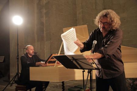 El esperado e inesperado instante de la armónica, sencillo y poderoso