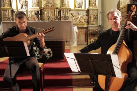 Un gran viaje a los orígenes de la independencia sonora frente a la voz