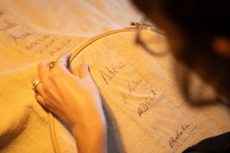 Adela Moreno. Adela, 2025. Bordado sobre tela