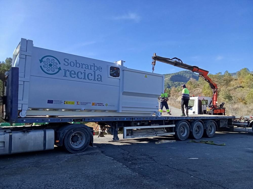 Imagen La Comarca de Sobrarbe refuerza la gestión de residuos con una inversión de 196.000 euros para la adquisición de cinco nuevos equipos y una tolva