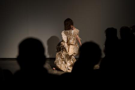 Adela Moreno. Acción performativa Primera casa. 27 de diciembre de 2025